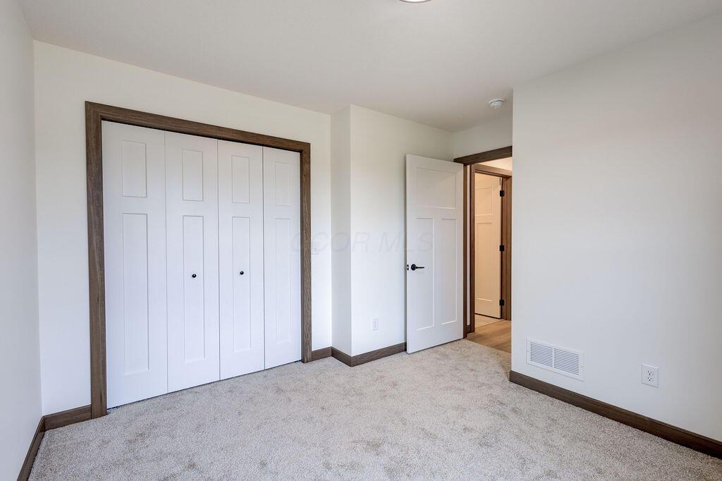208 Plymouth Road Mount Vernon, OH 43050 - Photo 25 of 38