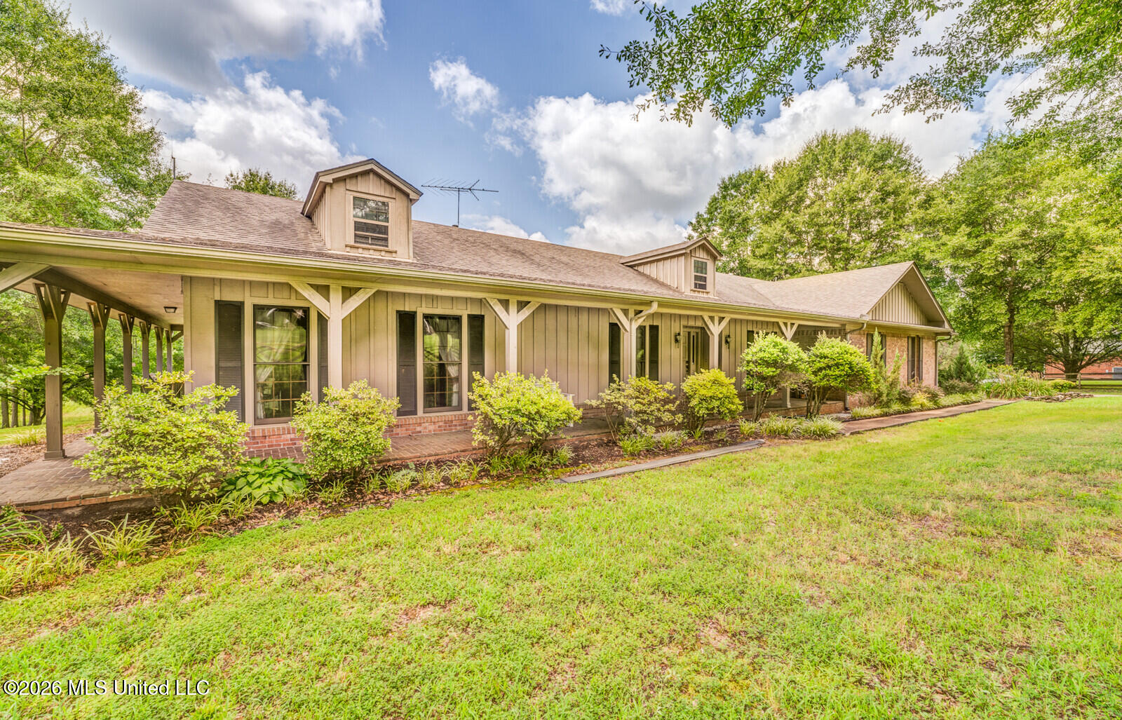 471 Farley Road Byhalia, MS 38611 - Photo 7 of 42 09_DSC03673_4_5_6_7_mls