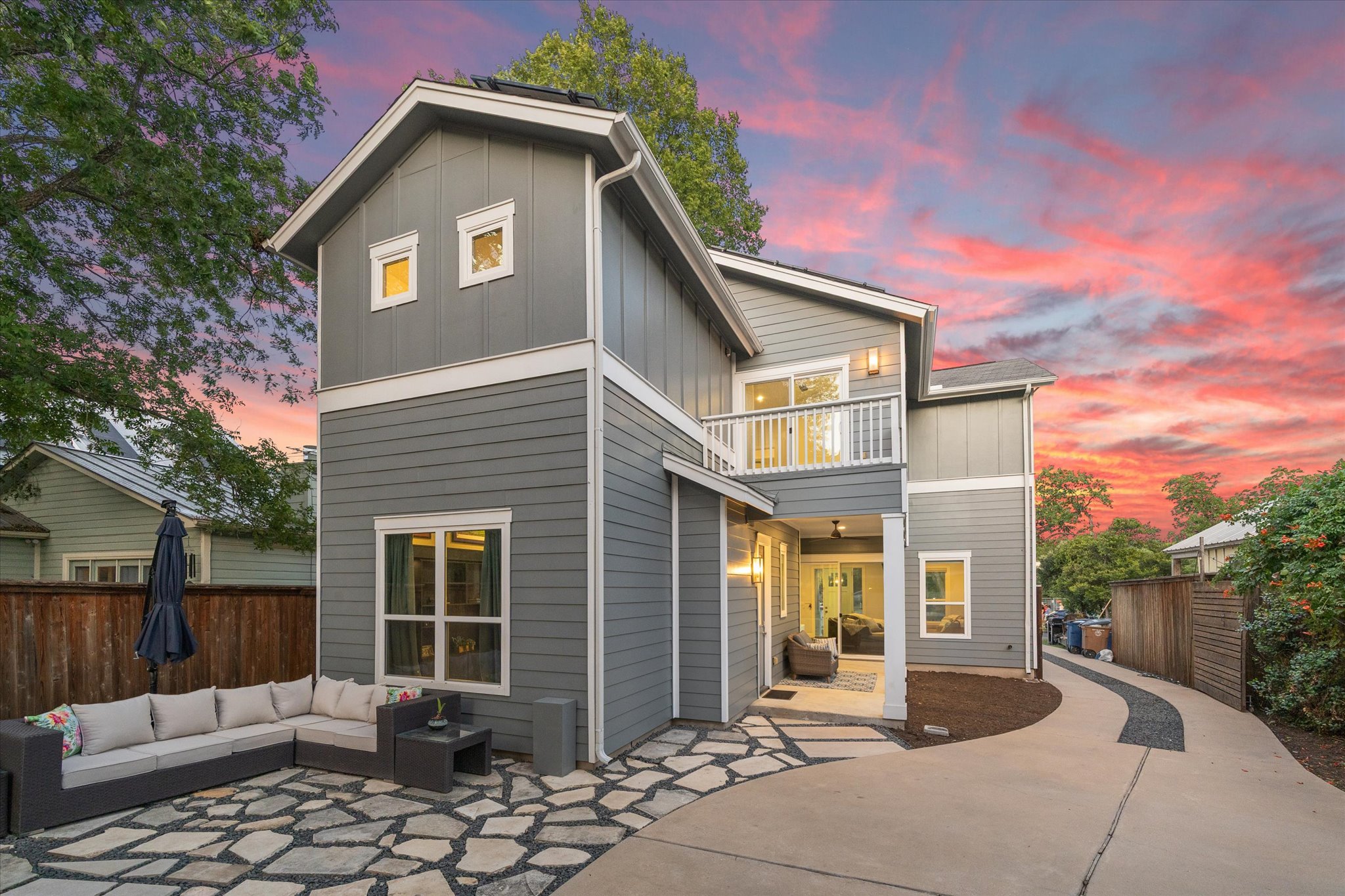 4204 Rosedale Avenue Austin, TX 78756 - Photo 2 of 34