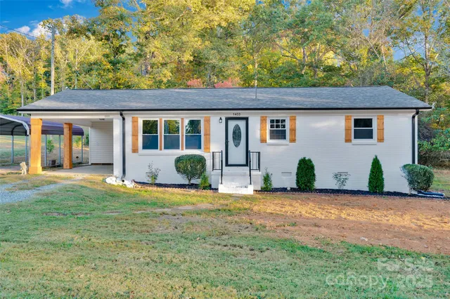 $250,000 | 1433 Poovey Hill Lane, Lincolnton, NC 28092