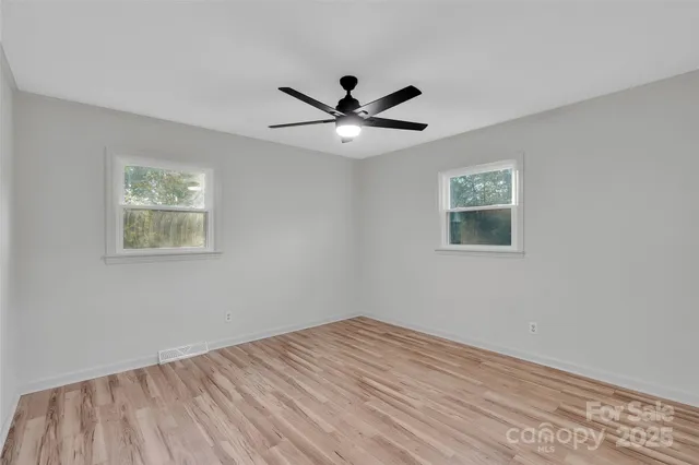 $250,000 | 1433 Poovey Hill Lane, Lincolnton, NC 28092