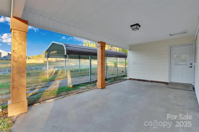 $250,000 | 1433 Poovey Hill Lane, Lincolnton, NC 28092