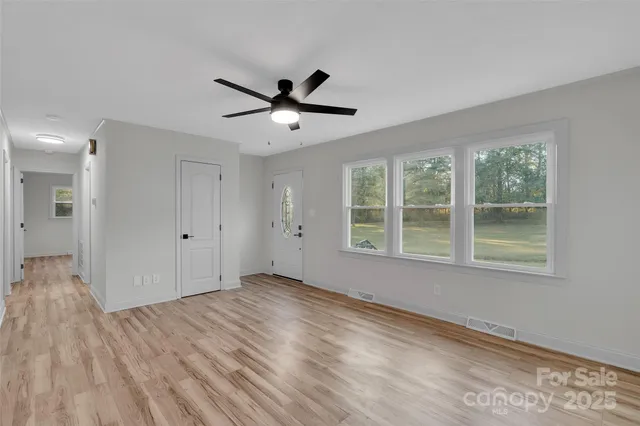 $250,000 | 1433 Poovey Hill Lane, Lincolnton, NC 28092