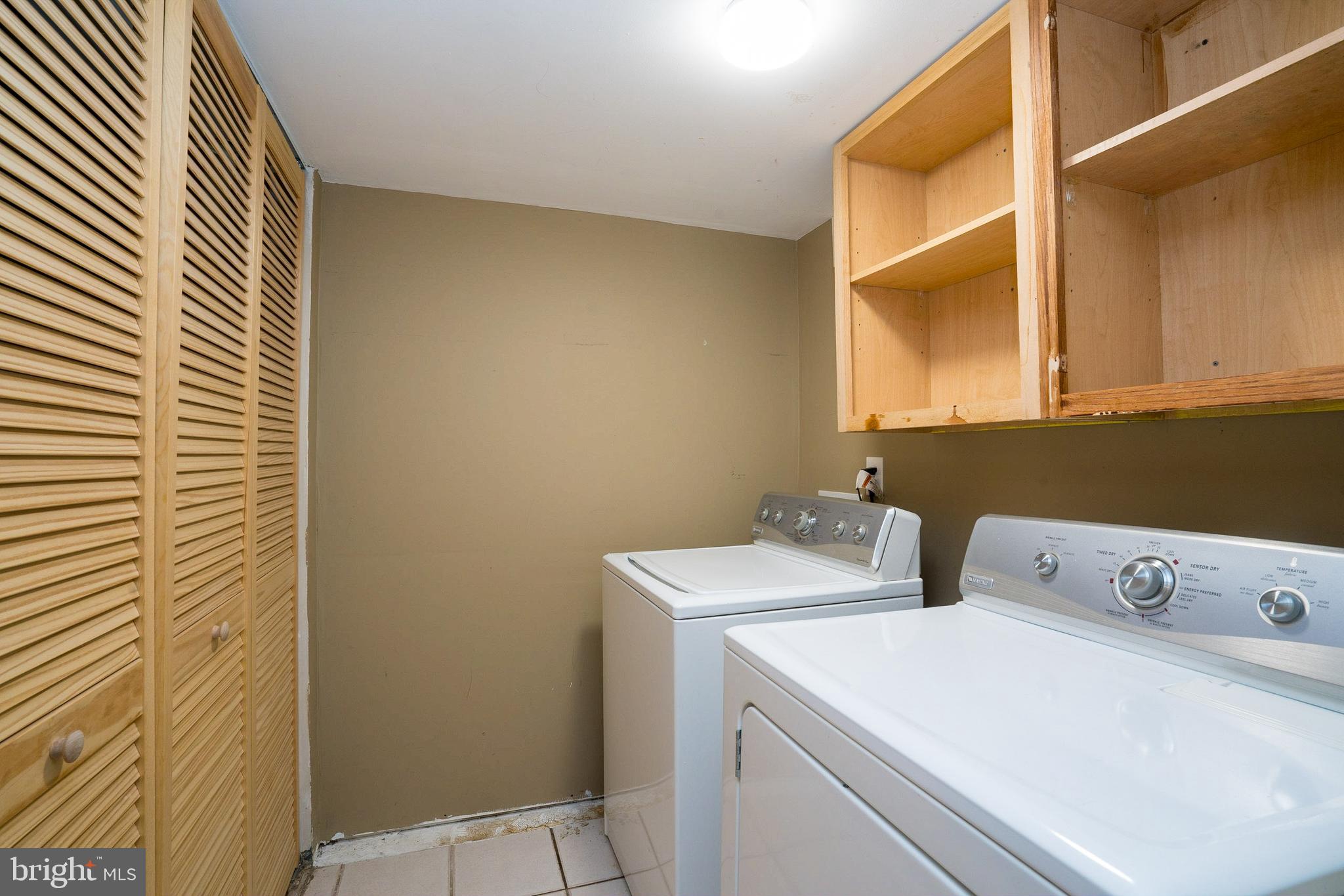 20 Featherbed Court Lawrence Township, NJ 08648 - Photo 16 of 22