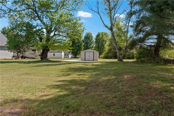 $255,900 | 212 East Main Street, Cleveland, NC 27013