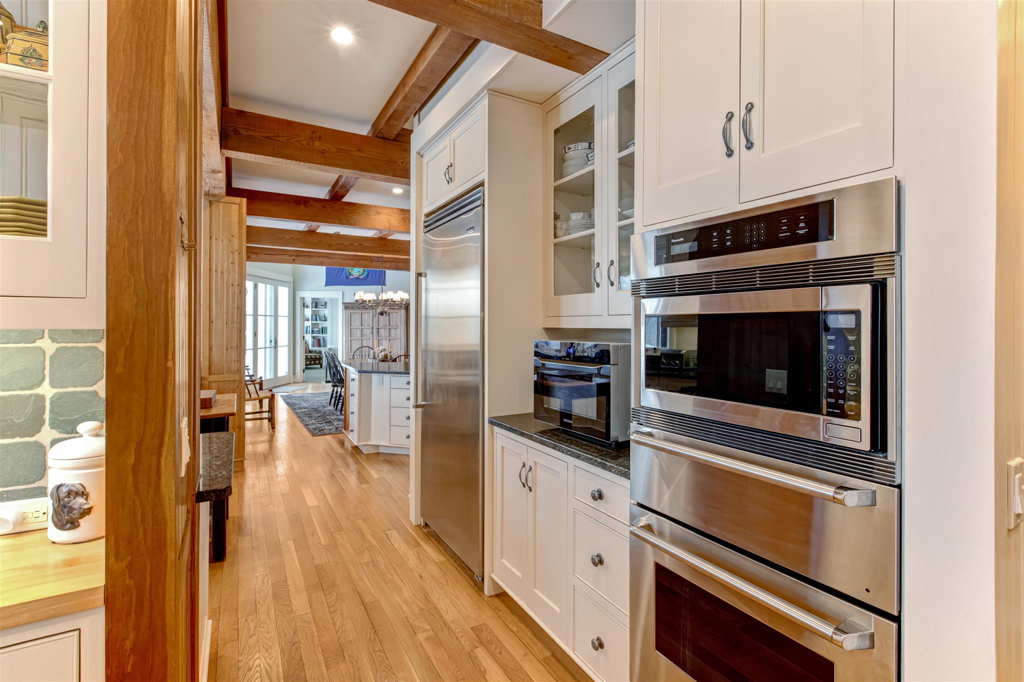906 Sherman Road Waitsfield, VT 05673 - Photo 8 of 40