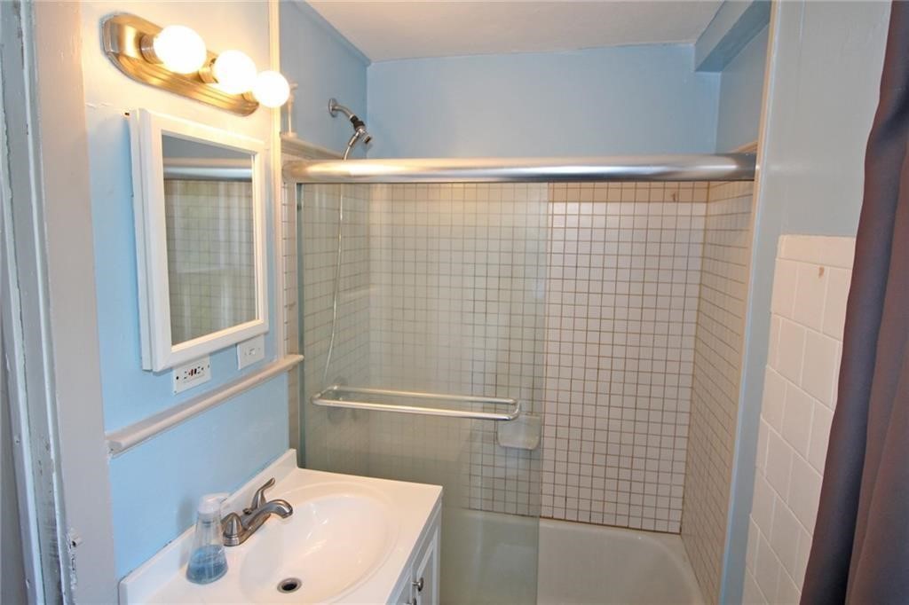 32 Ann Street, Unit 2 Newport, RI 02840 - Photo 14 of 25