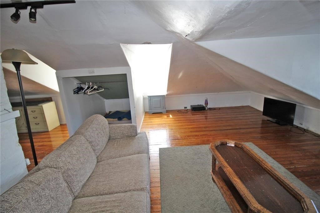 32 Ann Street, Unit 2 Newport, RI 02840 - Photo 18 of 25