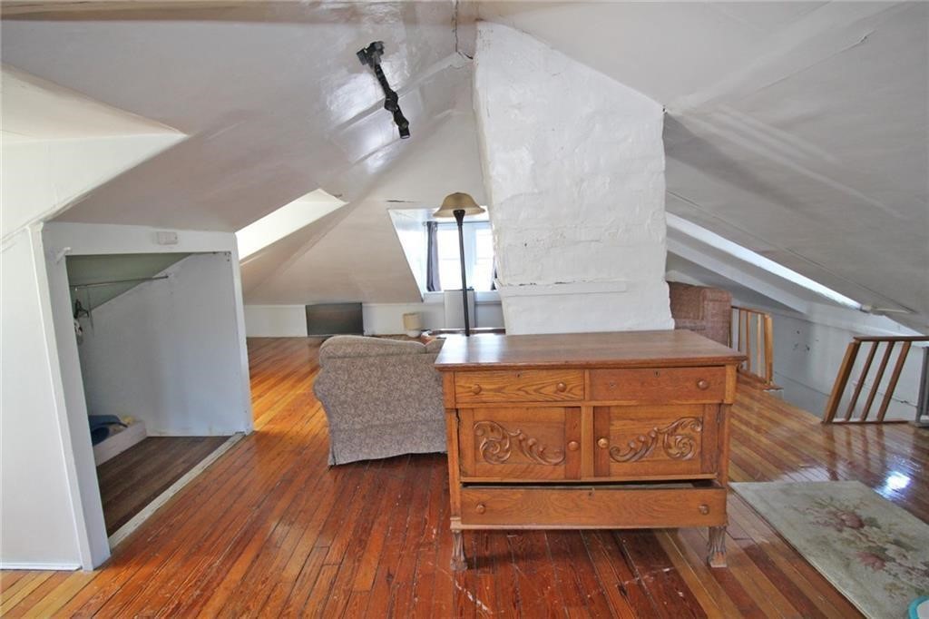 32 Ann Street, Unit 2 Newport, RI 02840 - Photo 20 of 25