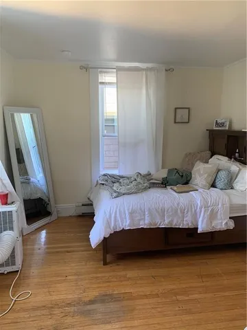 $3,600 | 32 Ann Street, Unit 2, Newport, RI 02840