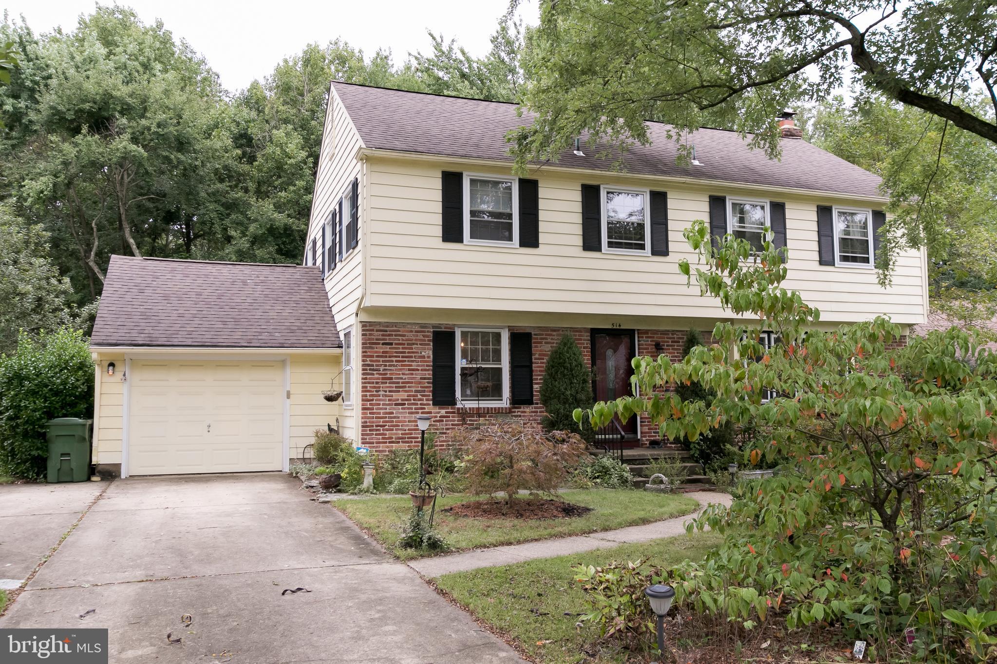 514 Tarrington Road Cherry Hill, NJ 08034 - Photo 2 of 51