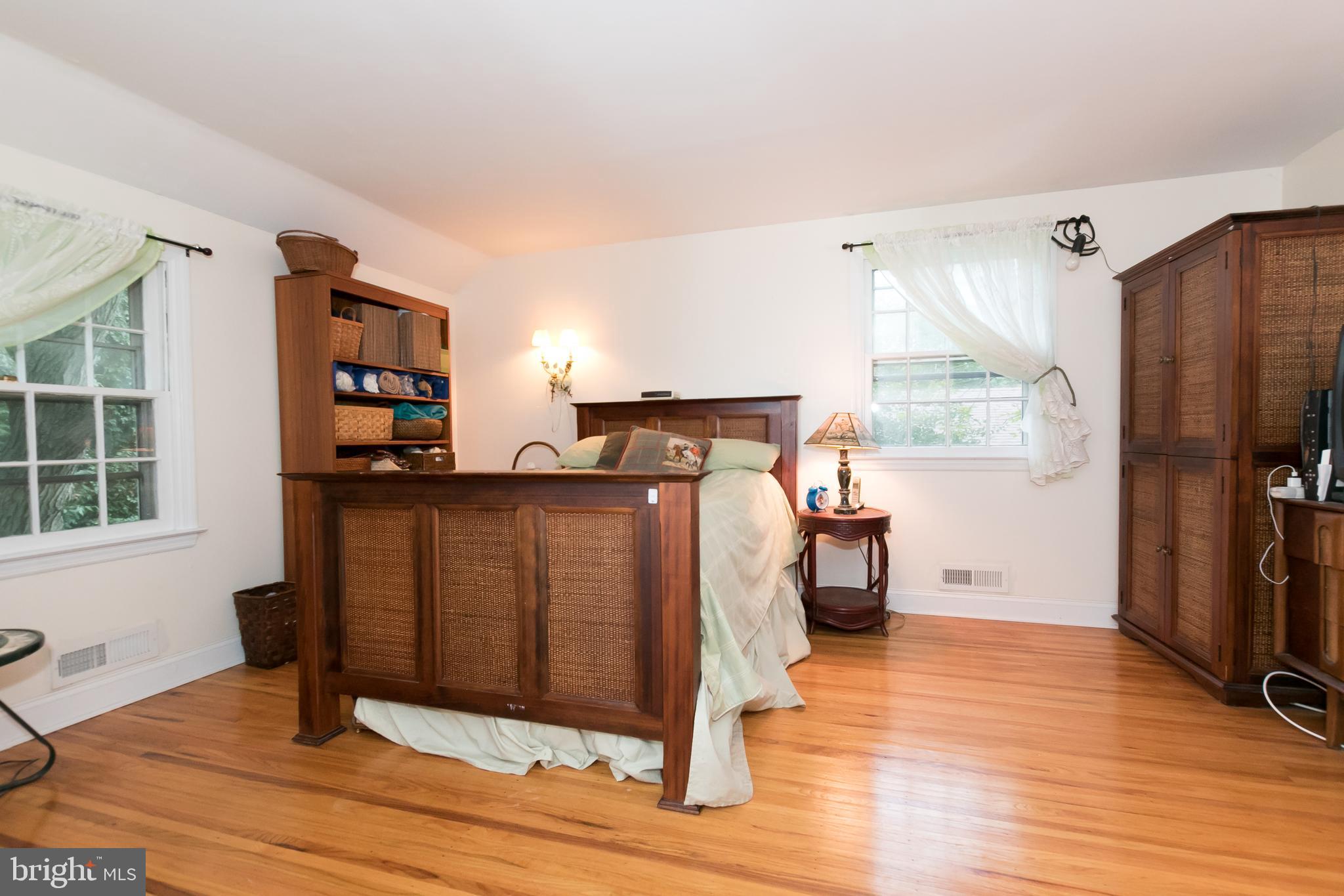 514 Tarrington Road Cherry Hill, NJ 08034 - Photo 38 of 51