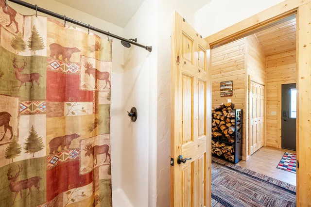 $839,000 | 77 Blacktooth Road, Sheridan, WY 82801