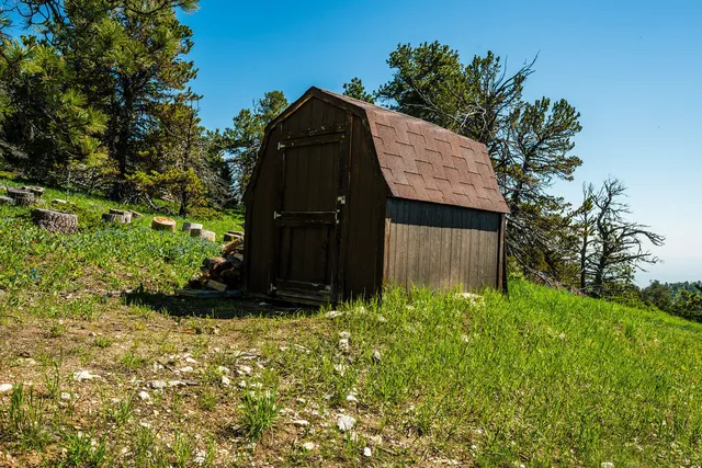 $839,000 | 77 Blacktooth Road, Sheridan, WY 82801