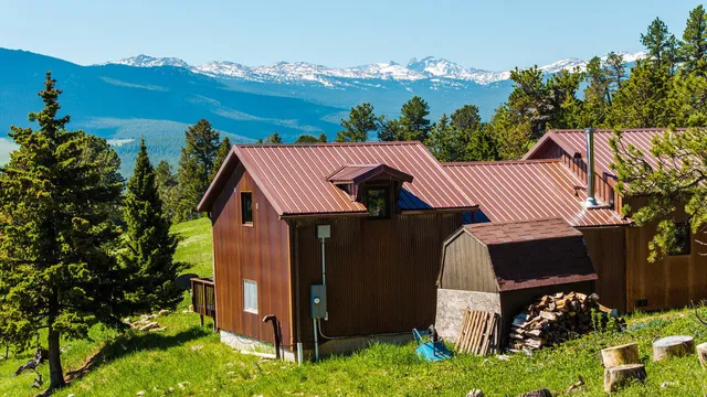 $839,000 | 77 Blacktooth Road, Sheridan, WY 82801