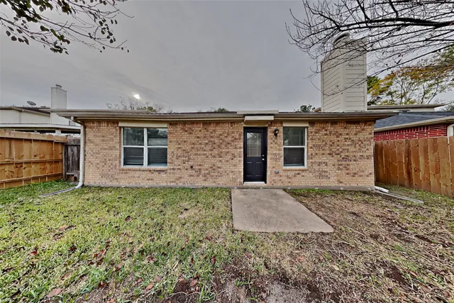 $2,150 | 10414 Falling River Drive, Houston, TX 77095