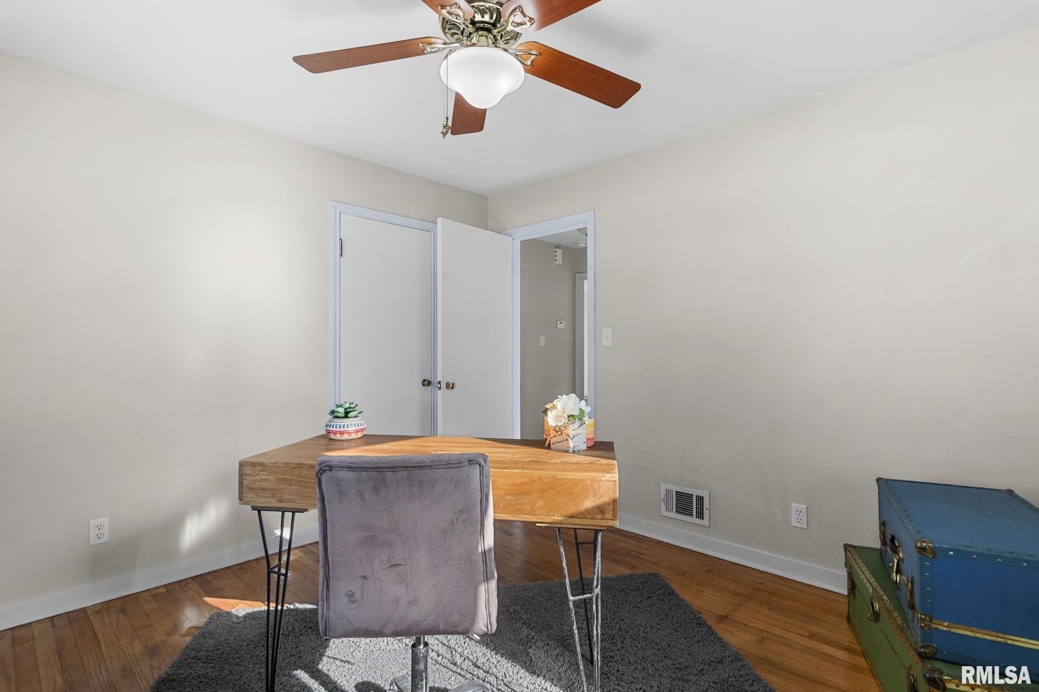2308 South Walnut Street Springfield, IL 62704 - Photo 19 of 27 Gallery Image 19