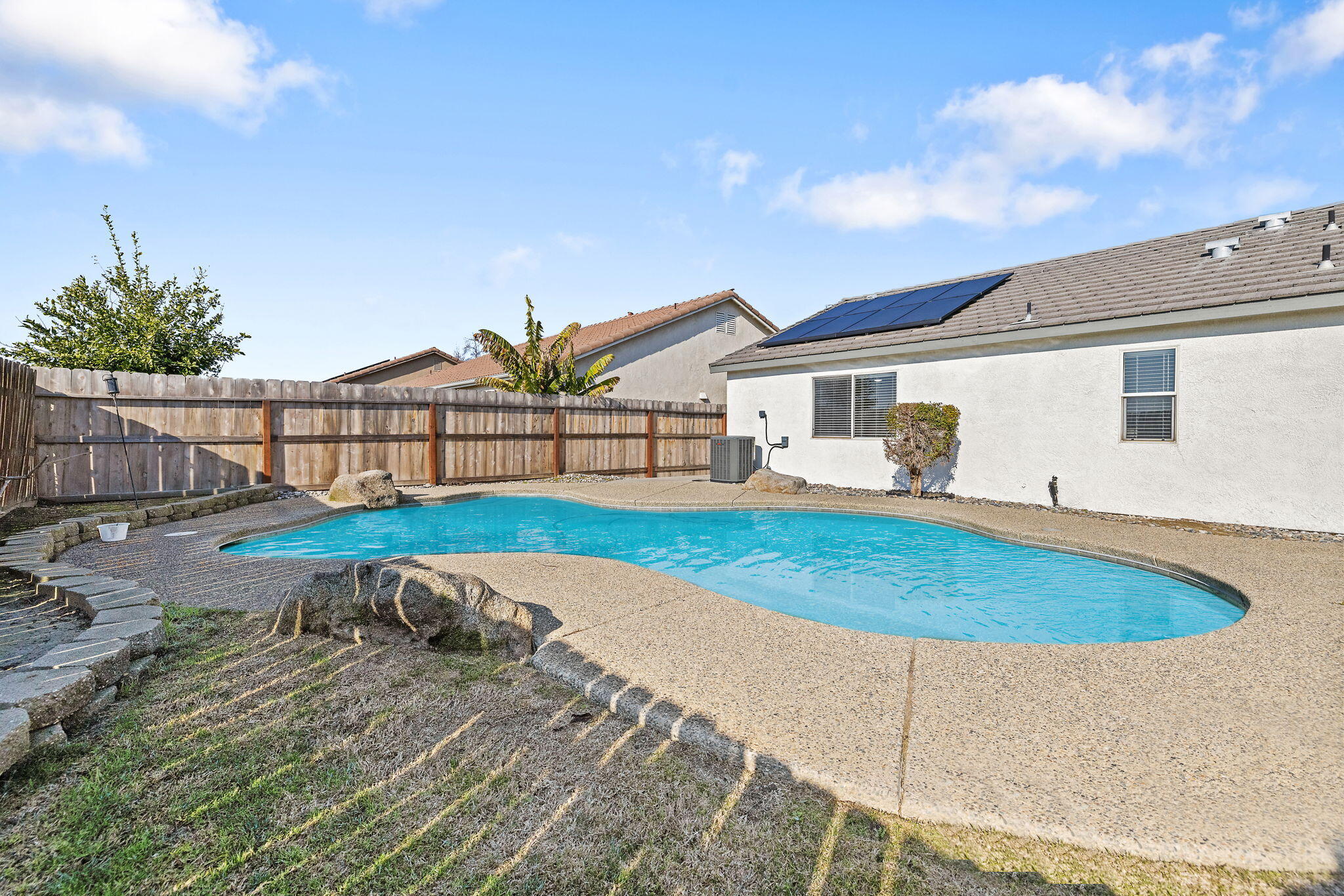 1459 Chimney Way Lemoore, CA 93245 - Photo 20 of 23 27-web-or-mls-713A9994