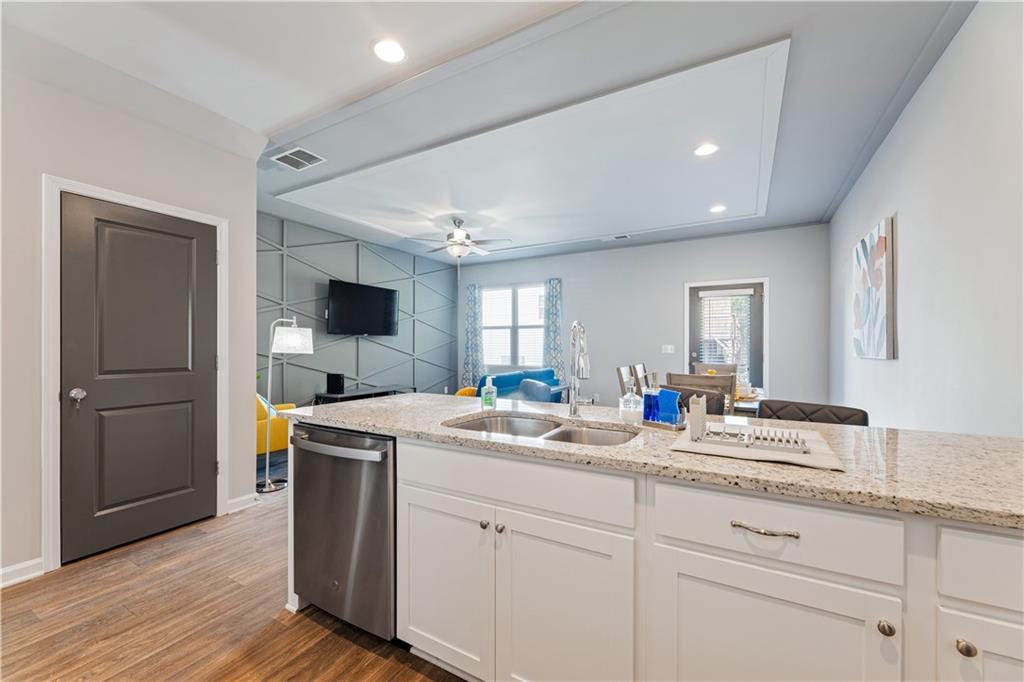 2831 Ridgeview Drive Atlanta, GA 30331 - Photo 6 of 18