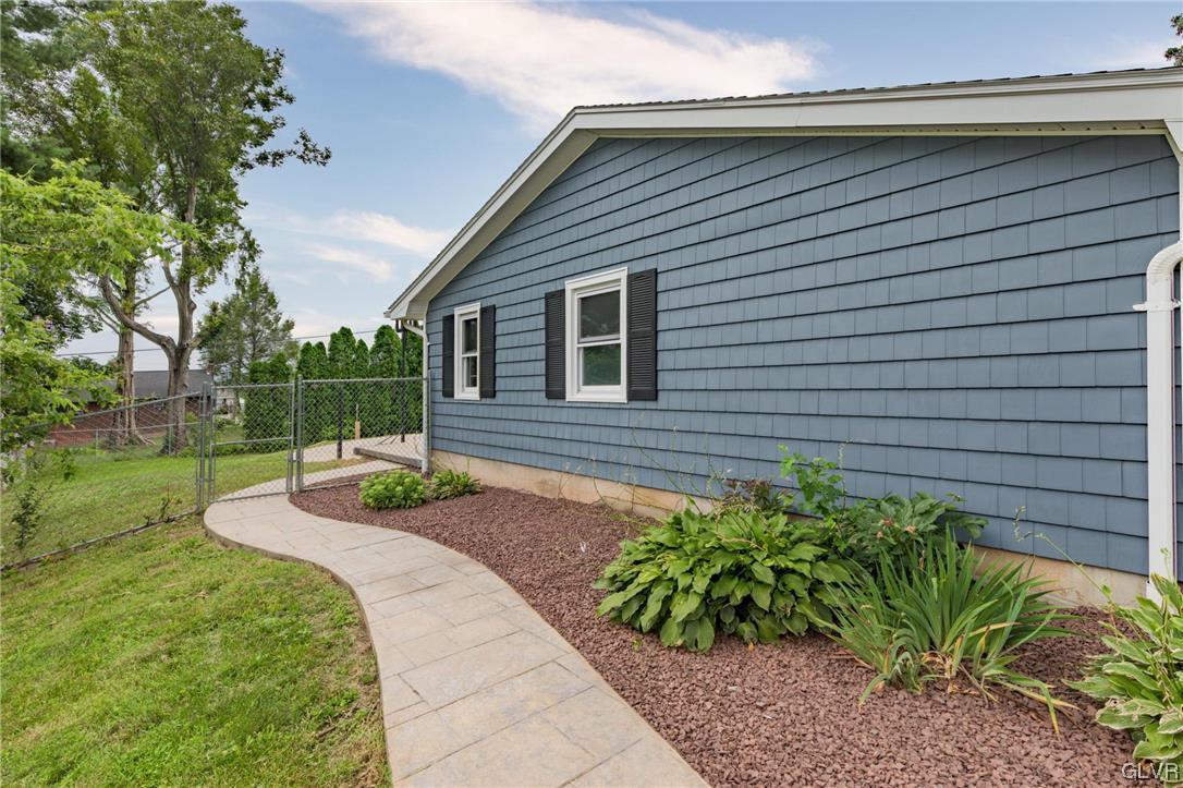 733 Arndt Road Easton, PA 18040 - Photo 8 of 39 Gallery Image 8