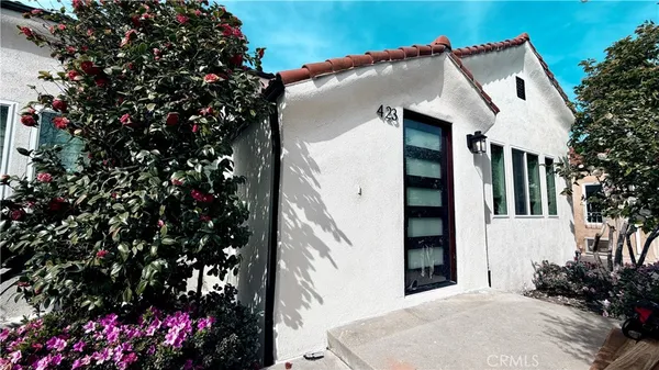 $9,200 | 423 South Citrus Avenue, Los Angeles, CA 90036