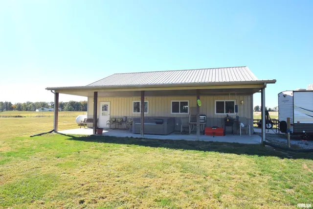 a house view with a outdoor space