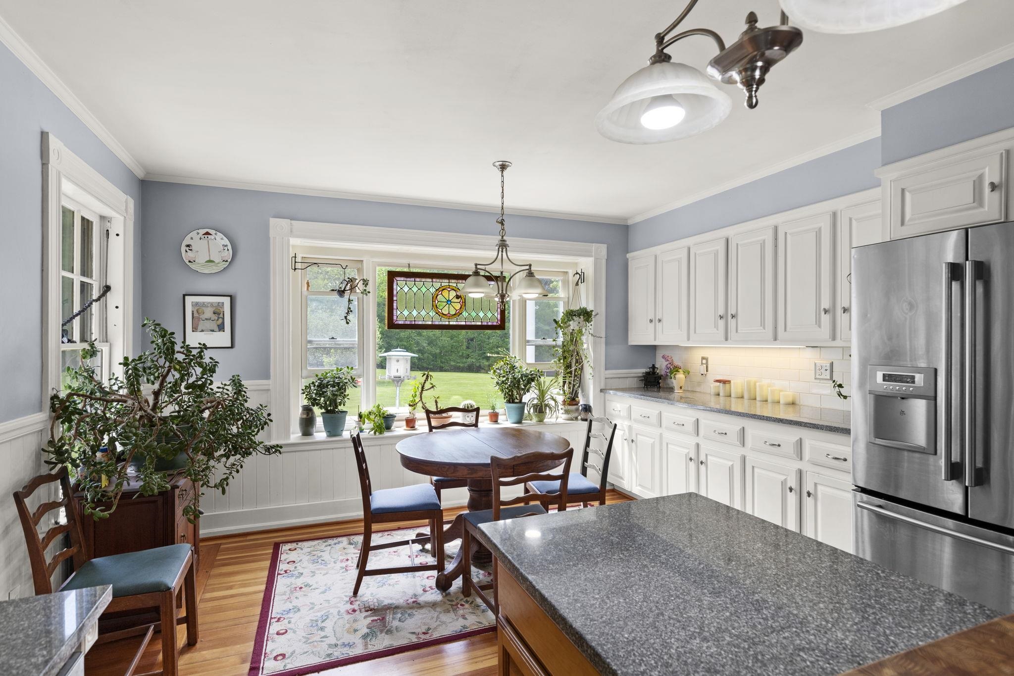 244 Wentworth Road Brookfield, NH 03872 - Photo 5 of 30