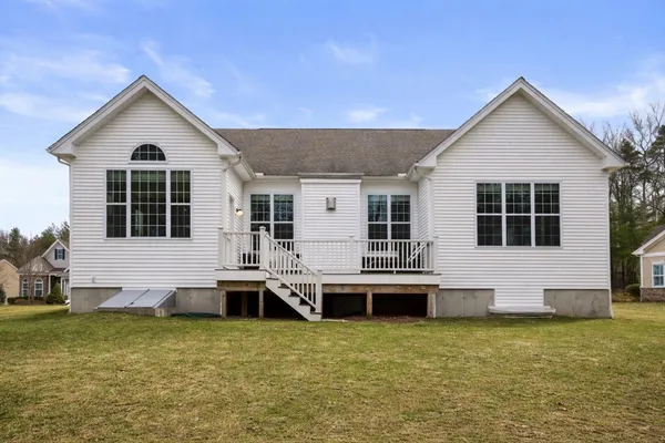 $1,150,000 | 40 Ridgewood Drive, Unit 40, Stow, MA 01775