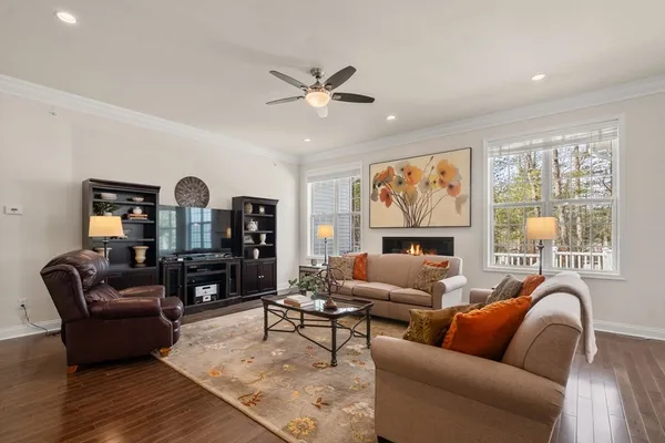 $1,150,000 | 40 Ridgewood Drive, Unit 40, Stow, MA 01775