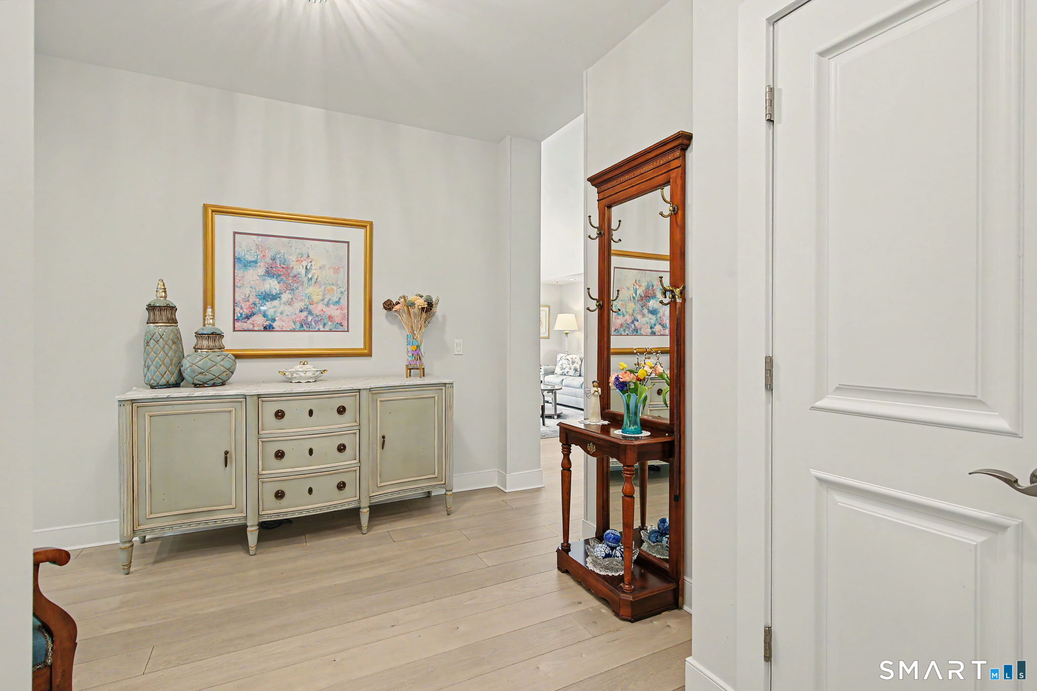 77 Havemeyer Lane, Unit 324 Stamford, CT 06902 - Photo 3 of 32