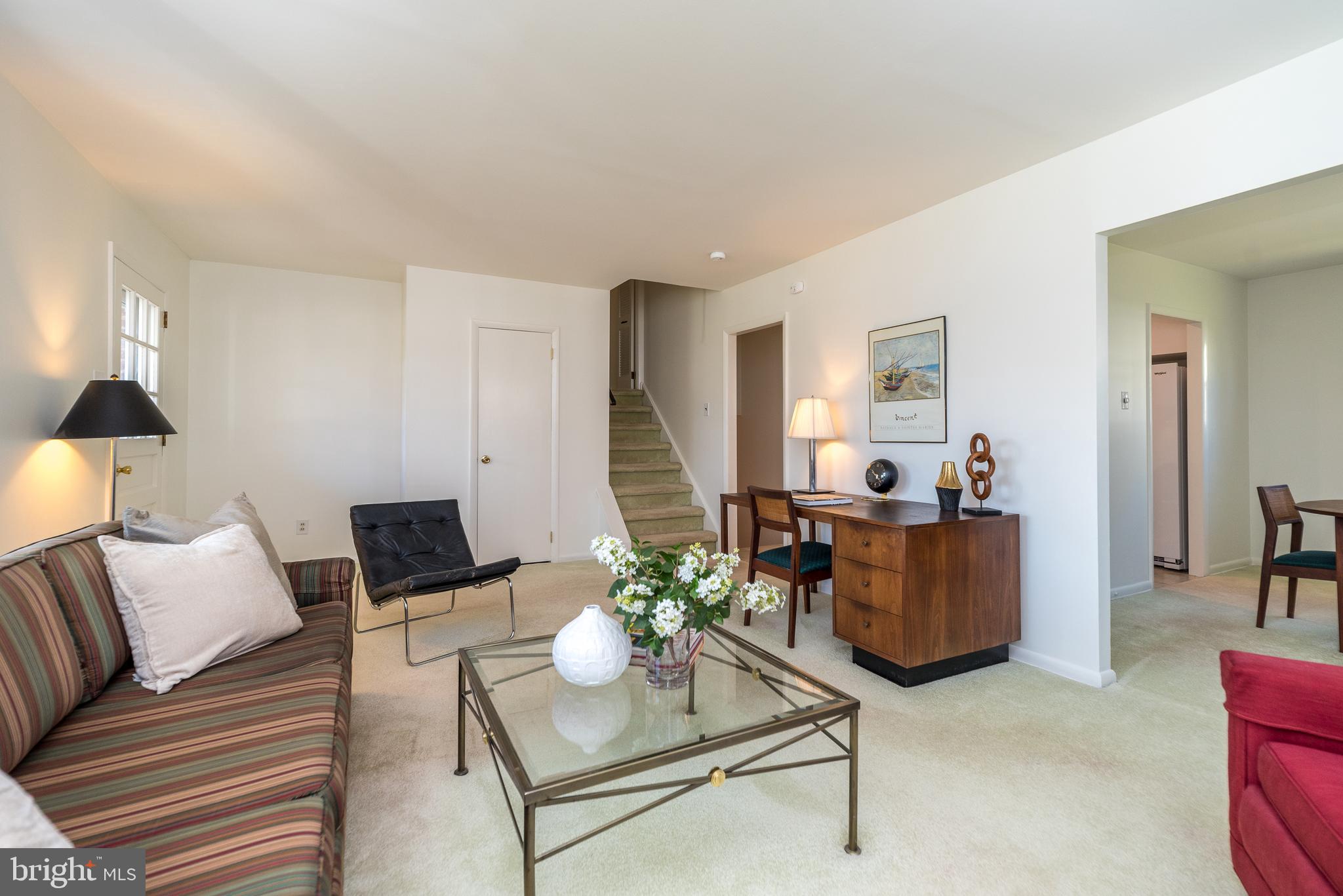 1660 Whitehouse Road Ambler, PA 19002 - Photo 11 of 69 Living room