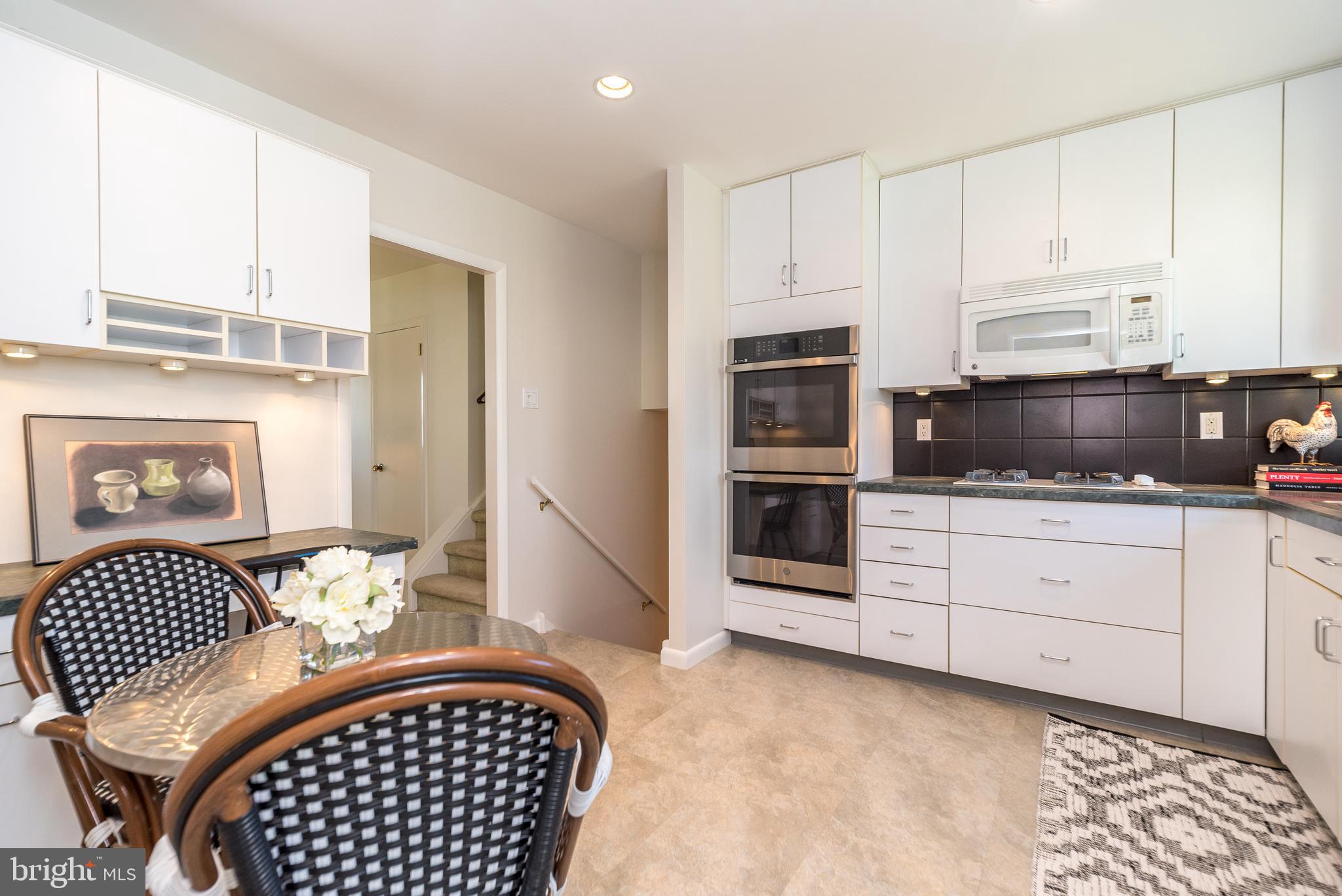 1660 Whitehouse Road Ambler, PA 19002 - Photo 23 of 69 Kitchen
