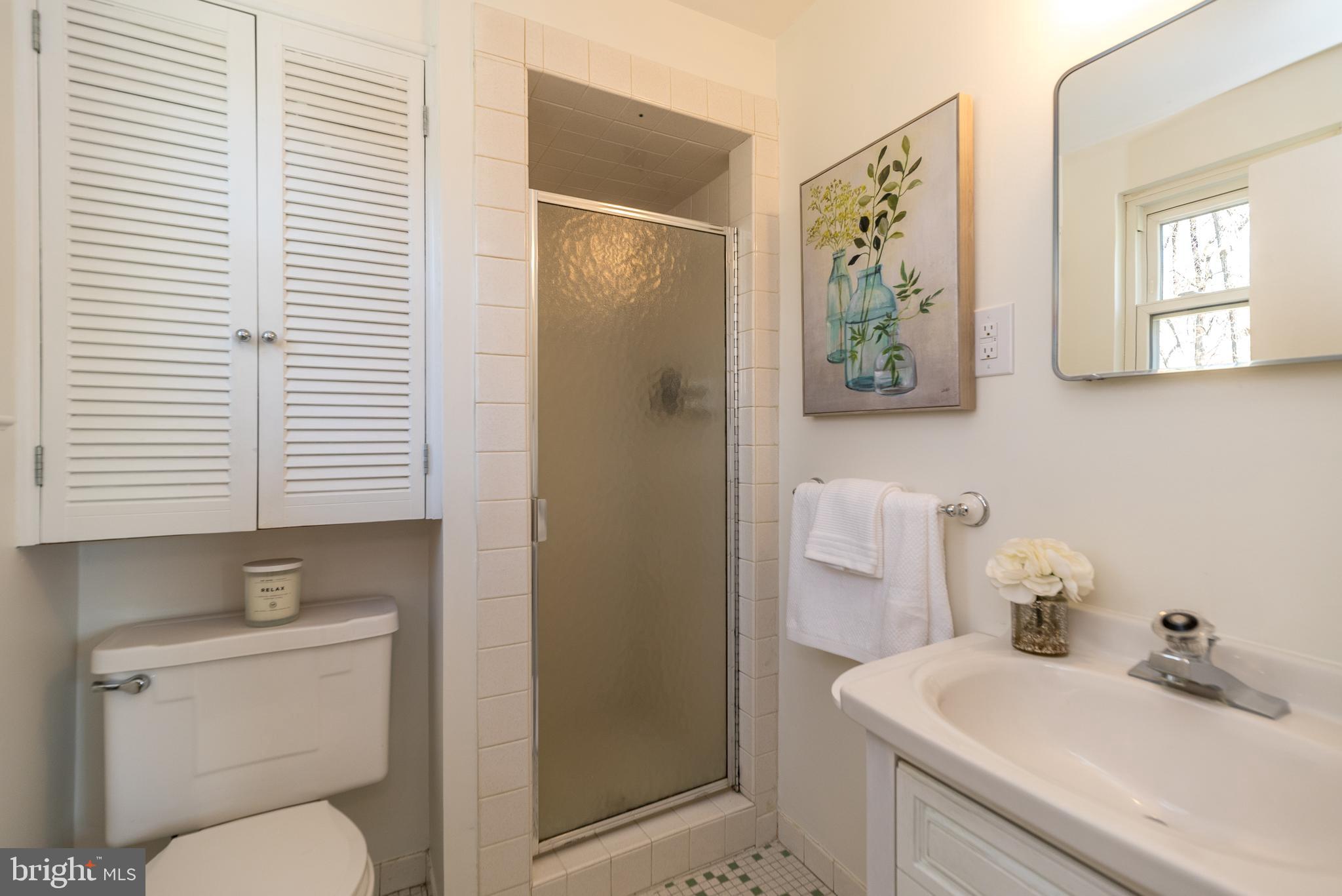1660 Whitehouse Road Ambler, PA 19002 - Photo 37 of 69 Primary bedroom bathroom