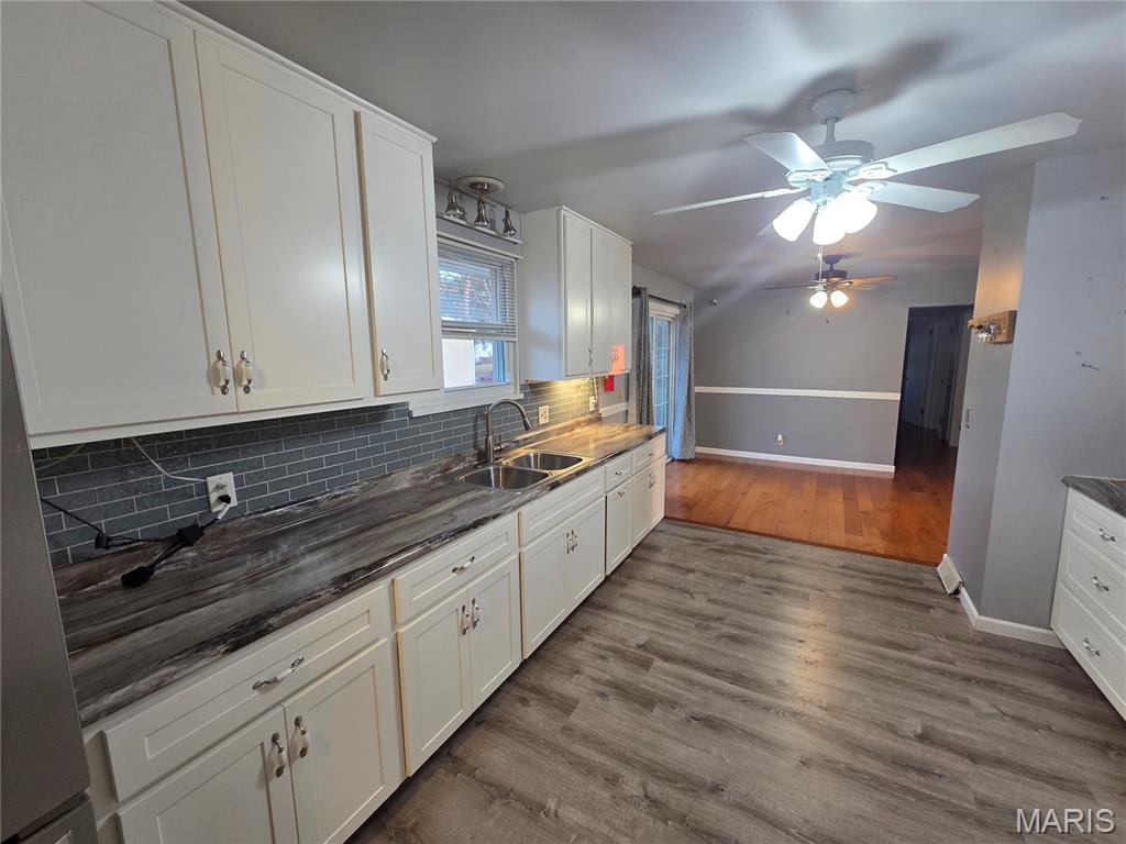 425 Sanders Street Bethalto, IL 62010 - Photo 10 of 21