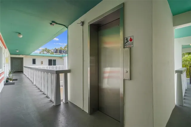 $1,750 | 1857 Jefferson Street, Unit 306, Hollywood, FL 33020