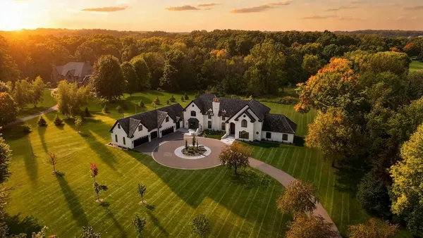 $4,895,000 | 170 Spur Circle, Wayzata, MN 55391