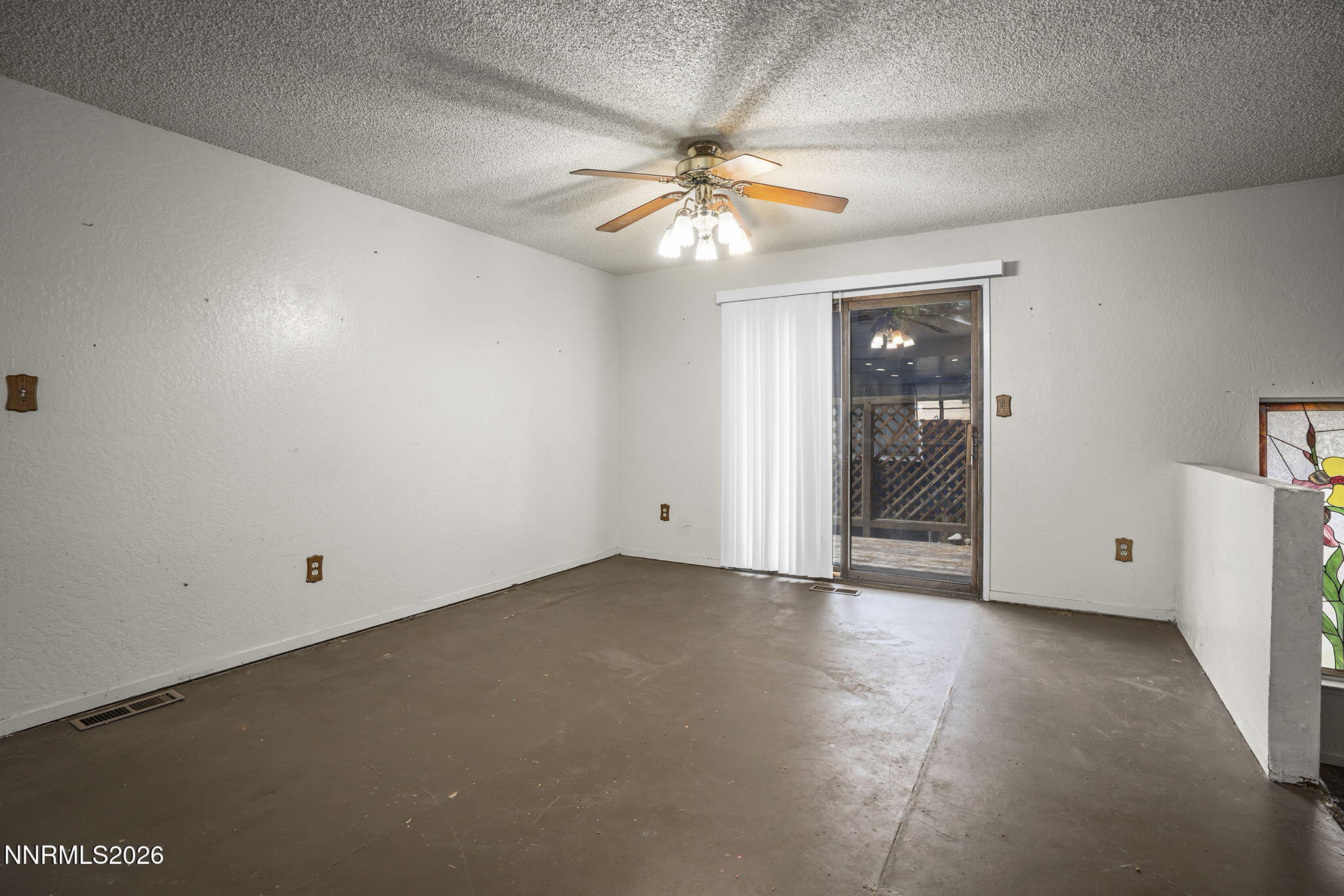 2550 Melody Lane Reno, NV 89512 - Photo 13 of 32 Kitchen/Dining