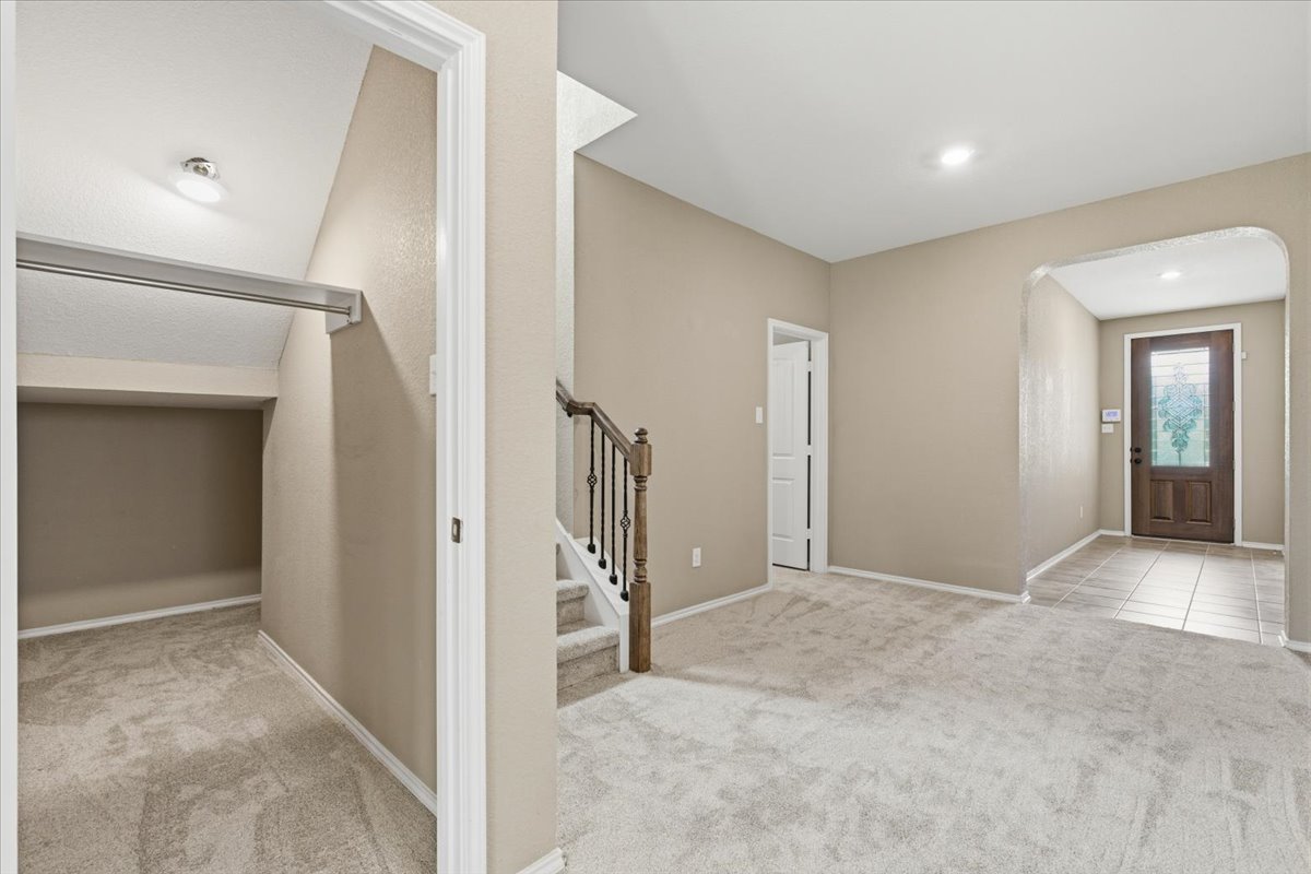 1006 Toltec Trail Georgetown, TX 78626 - Photo 5 of 40