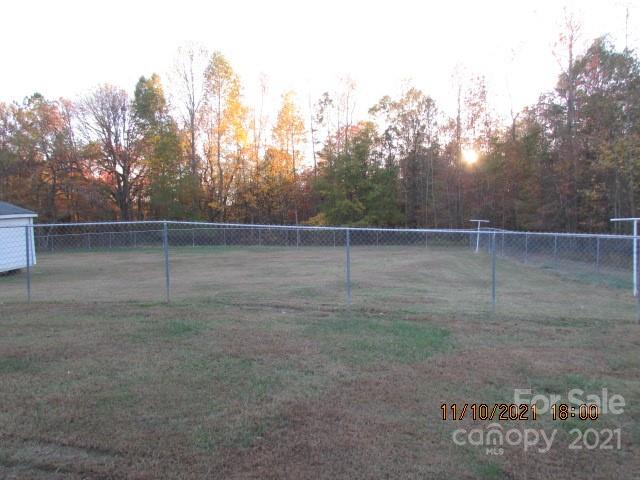 102 Allen Street Cherryville, NC 28021 - Photo 4 of 16 Gallery Image 4