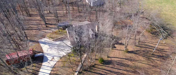 $675,000 | 3883 Dobbins Pike, Portland, TN 37148