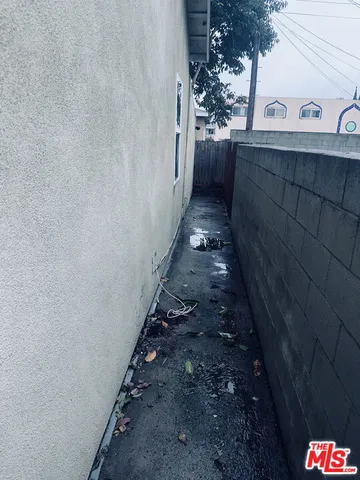 $654,900 | 1204 East Smith Place, Long Beach, CA 90806