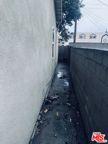 $654,900 | 1204 East Smith Place, Long Beach, CA 90806