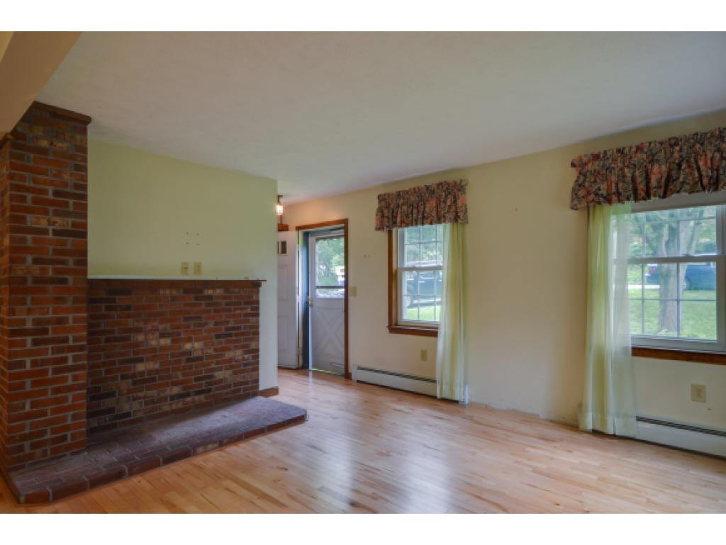 889 Old Hollow Road Ferrisburgh, VT 05473 - Photo 2 of 34 Gallery Image 2
