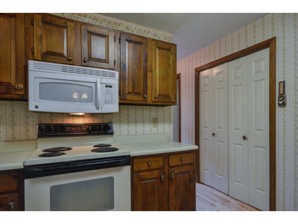 889 Old Hollow Road Ferrisburgh, VT 05473 - Photo 6 of 34 Gallery Image 6