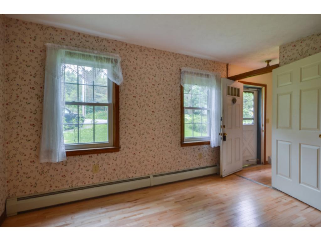 889 Old Hollow Road Ferrisburgh, VT 05473 - Photo 10 of 34 Gallery Image 10