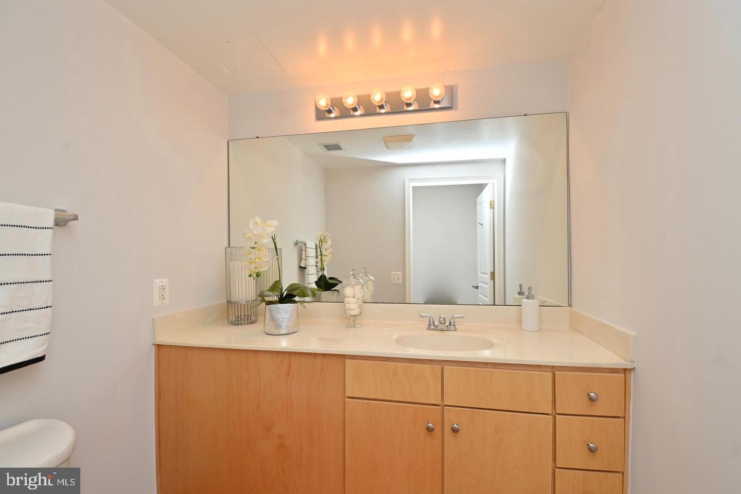 616 E Street Northwest, Unit 449 Washington, DC 20004 - Photo 9 of 77