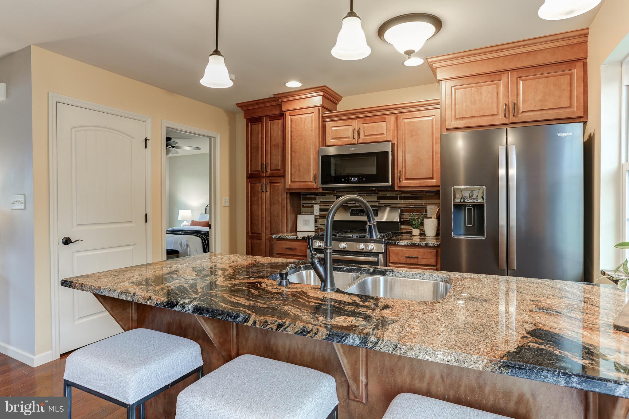 501 Windsor Drive Middletown, PA 17057 - Photo 11 of 34