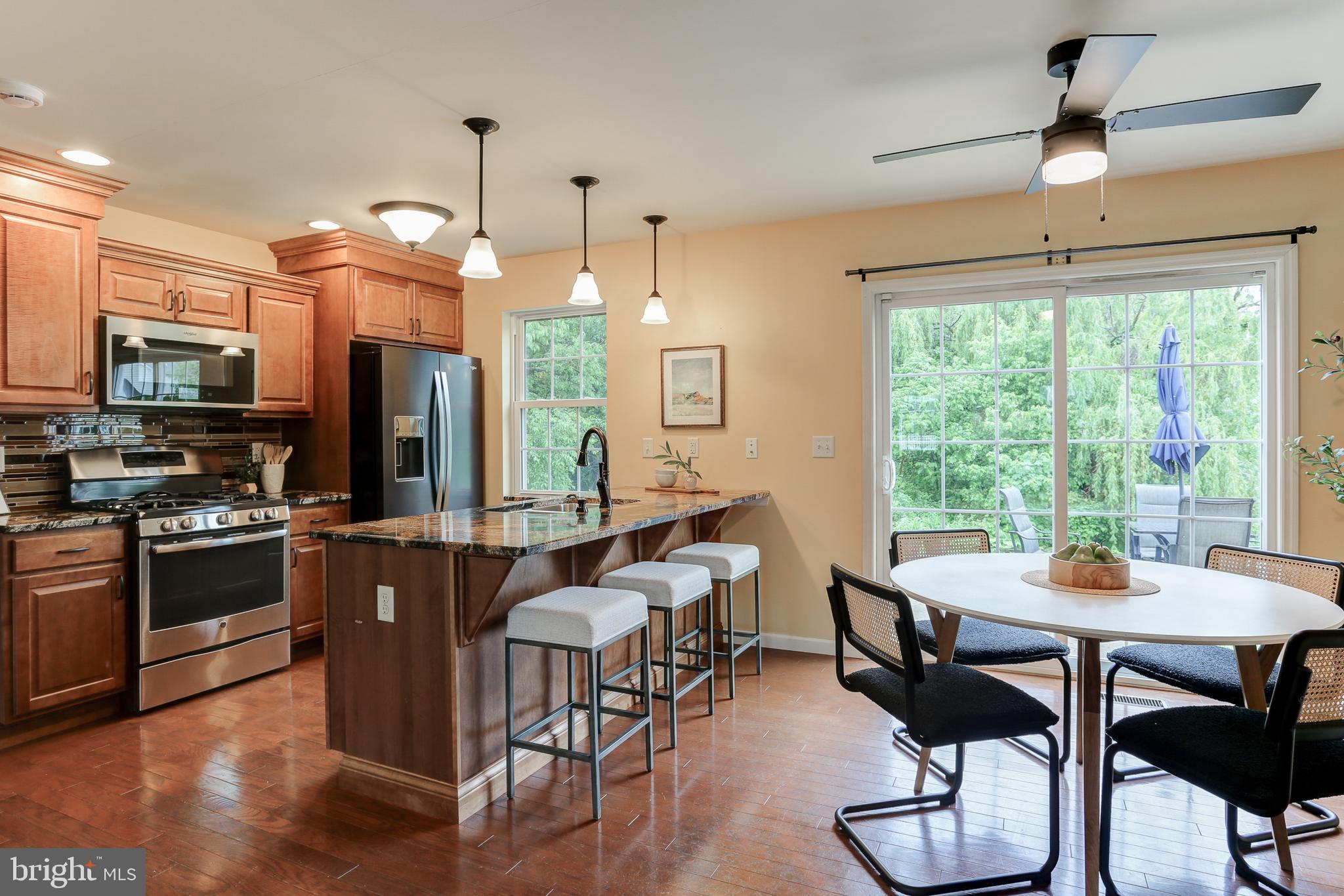 501 Windsor Drive Middletown, PA 17057 - Photo 10 of 34