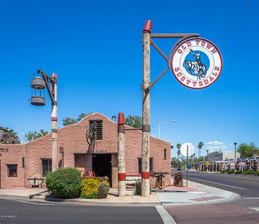 $7,000 | 13495 East Charter Oak Drive, Scottsdale, AZ 85259