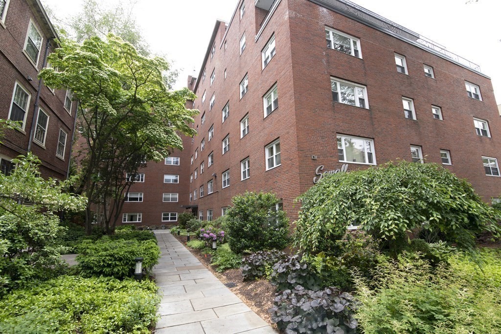 131 Sewall Avenue, Unit 37 Brookline, MA 02446 - Photo 27 of 27 a view of a building